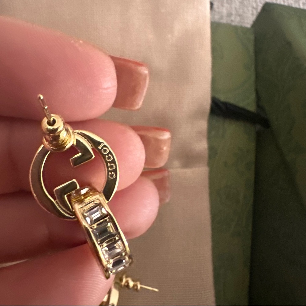 Gucci Blondie Intertwined Gold Crystal Earrings - Picture 6 of 7
